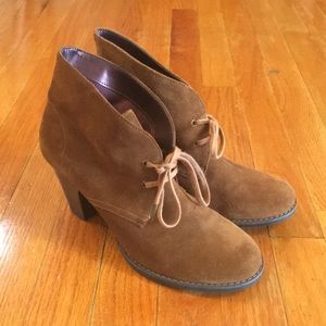 Indigo by Clarks boots size 8.5